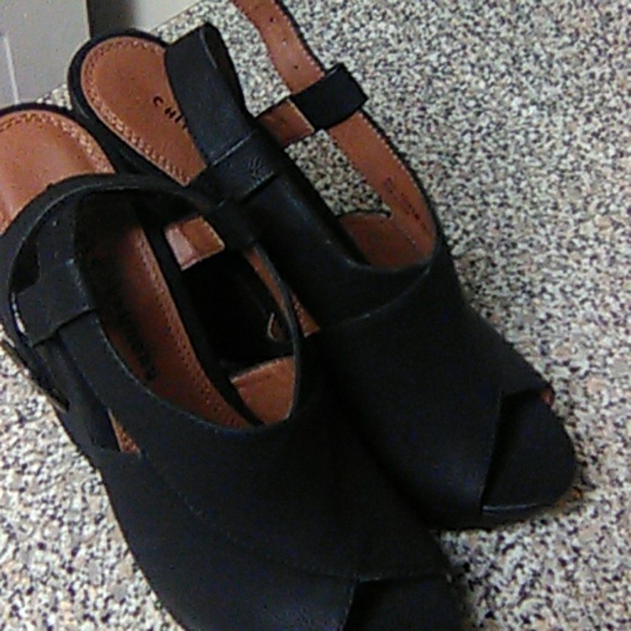 Chinese Laundry - Picture 2 of 3